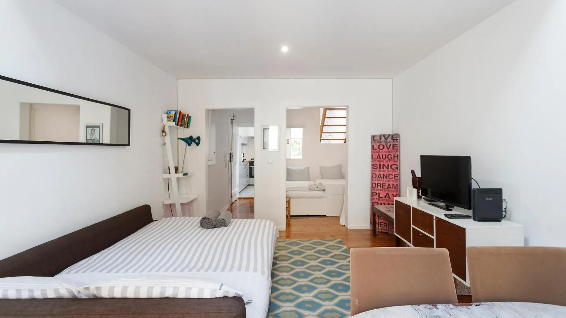 Lisbon Avenida Apartment