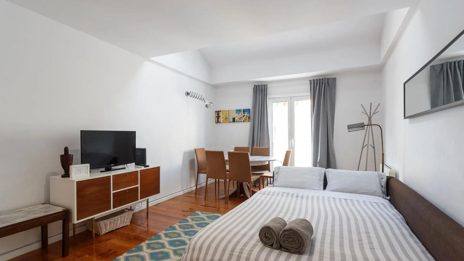 Lisbon Avenida Apartment