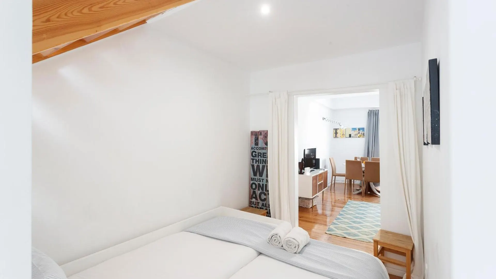 Lisbon Avenida Apartment